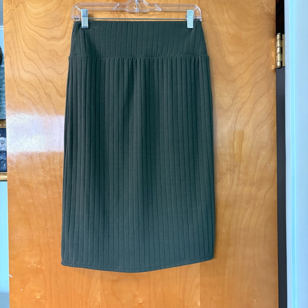 Apt 9 Green Ribbed Women's Skirt